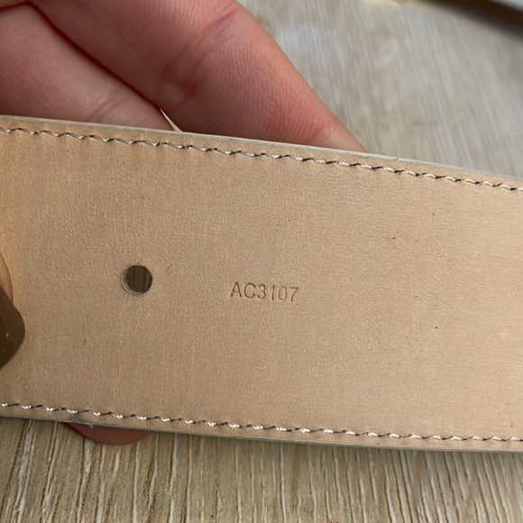 🌟LAST CHANCE🌟 Louis Vuitton Initiales 30MM Damier Azur Coated Canvas Belt - 80 - Picture 4 of 9